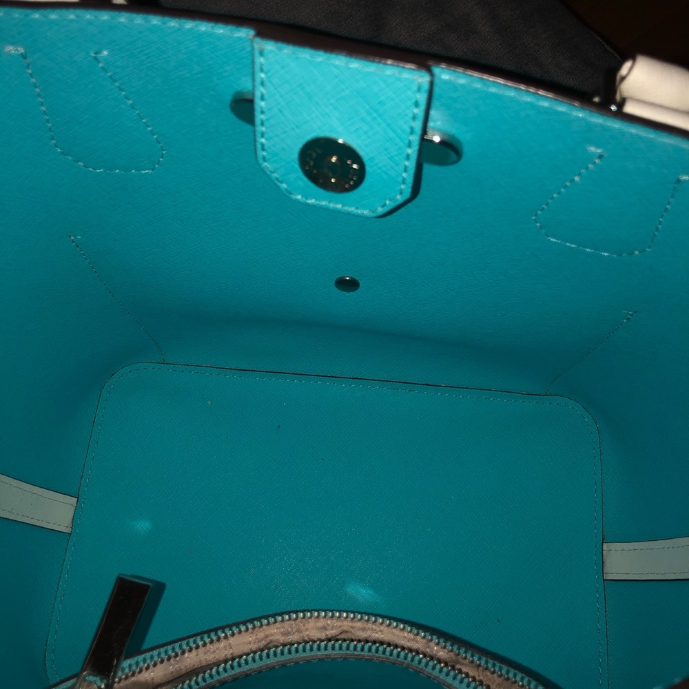Michael Kors purse - Picture 7 of 8